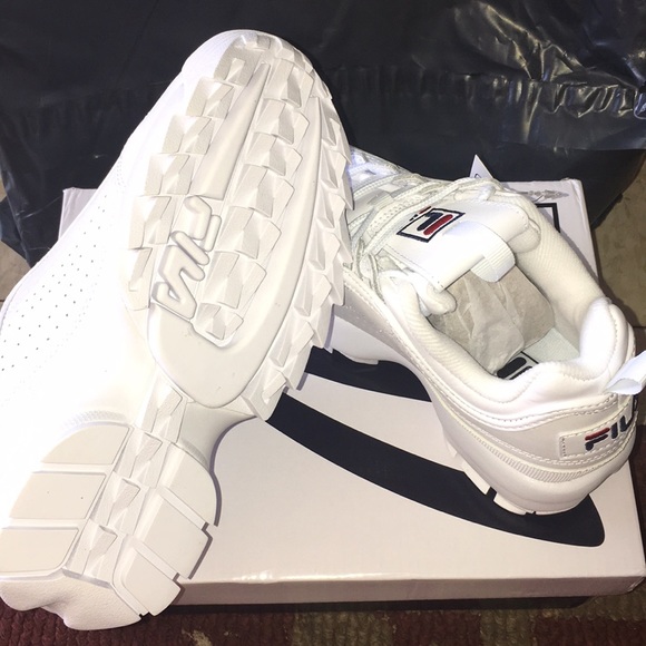 FILA Disruptor 2 Premium Shoes 👟 👟 - Picture 6 of 7